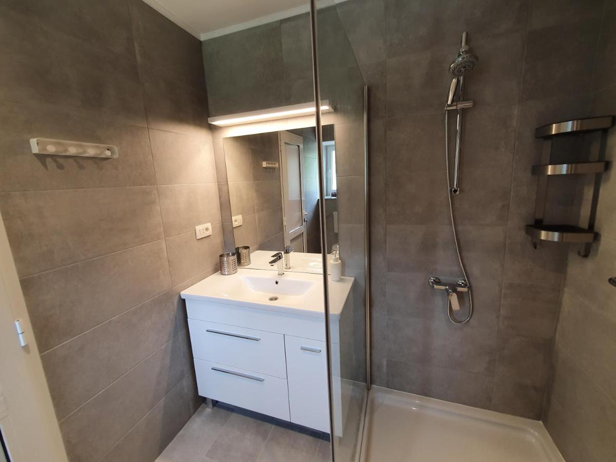 Apartamento Relax House Rosemary Draga Bašćanska Exterior foto