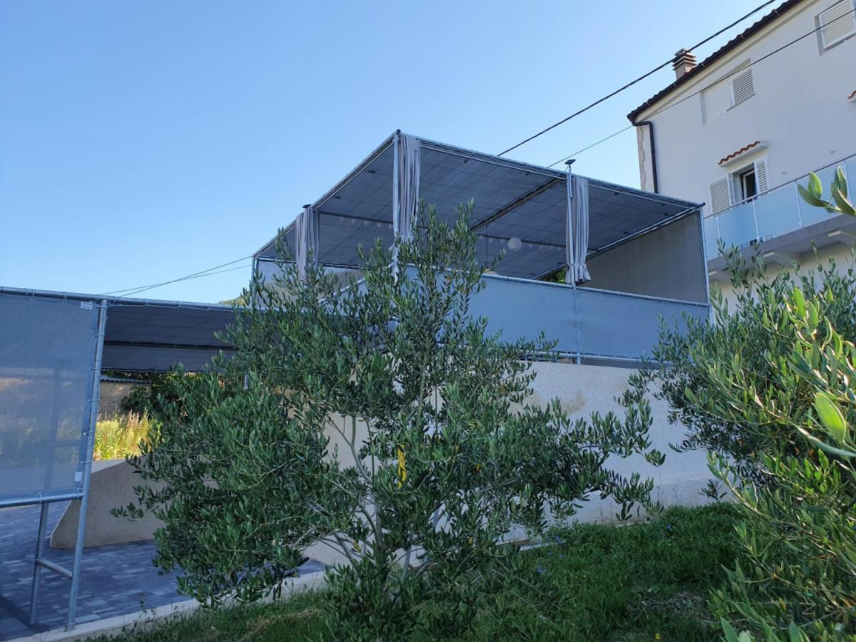 Apartamento Relax House Rosemary Draga Bašćanska Exterior foto