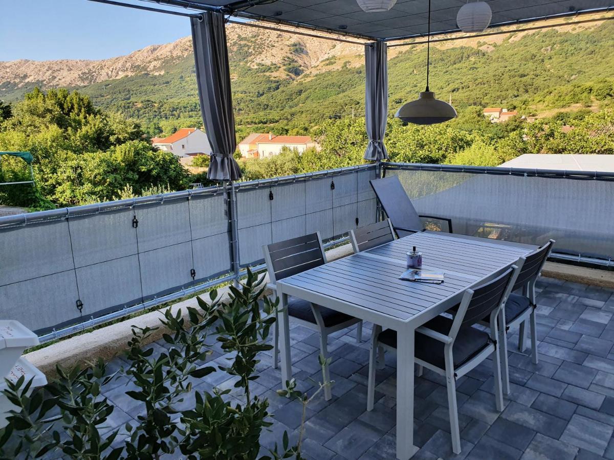 Apartamento Relax House Rosemary Draga Bašćanska Exterior foto