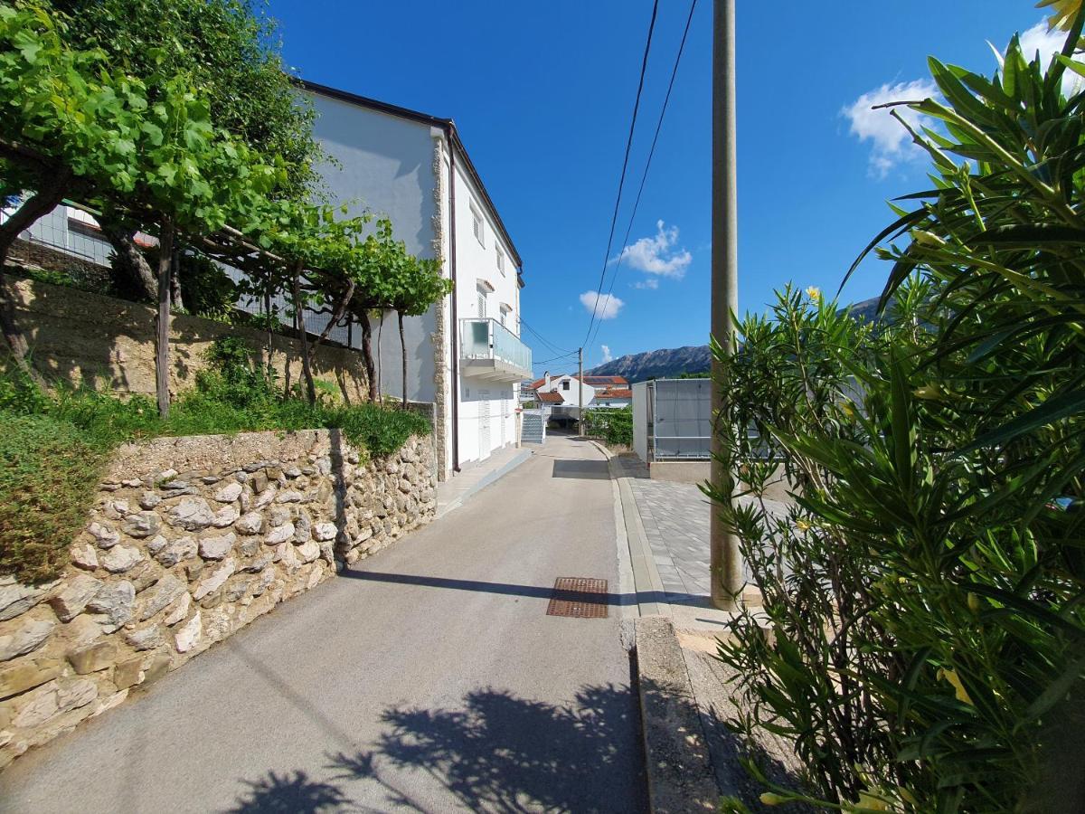 Apartamento Relax House Rosemary Draga Bašćanska Exterior foto